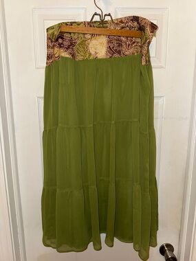 Green Tiered Maxi Skirt with Paisley Waistband